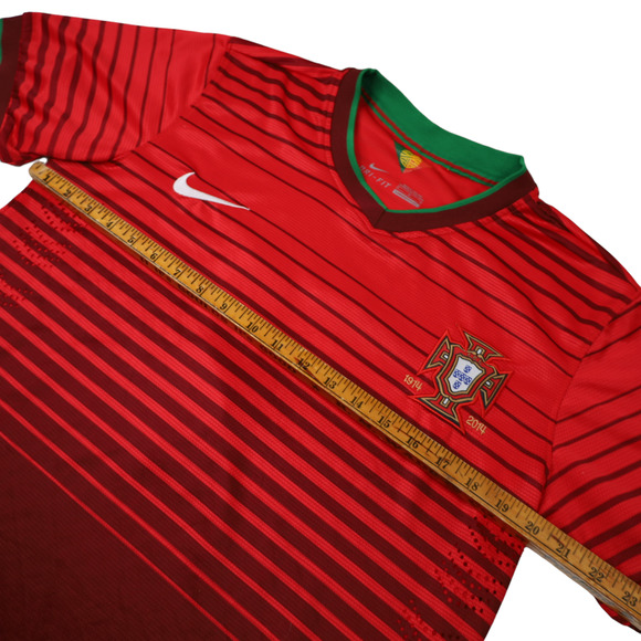 2014 Nike FPF Portugal Home Soccer Jersey - Picture 5 of 7